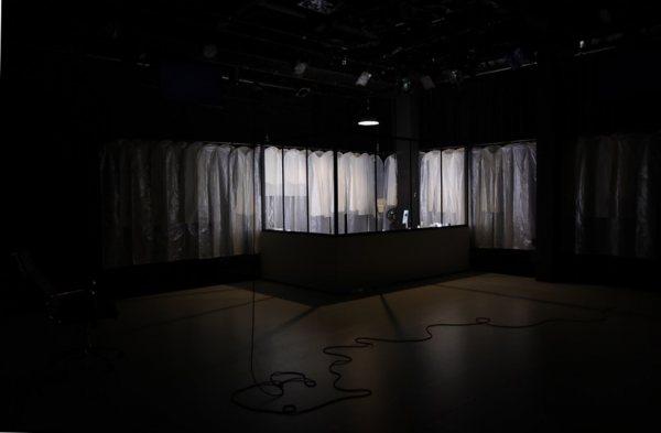 DER TOD UND DAS MÄDCHEN