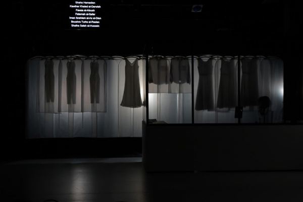 DER TOD UND DAS MÄDCHEN